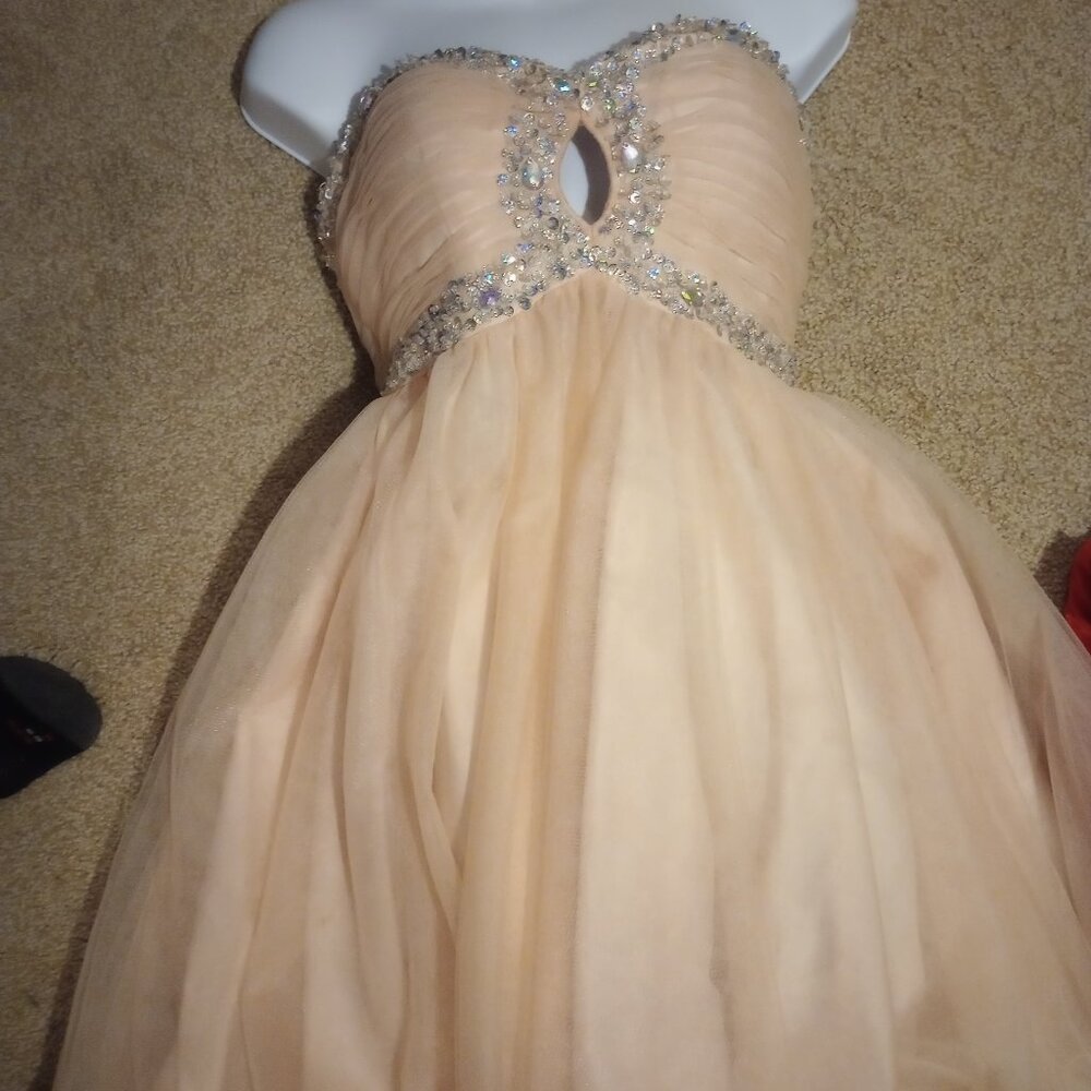 Light peach short gown